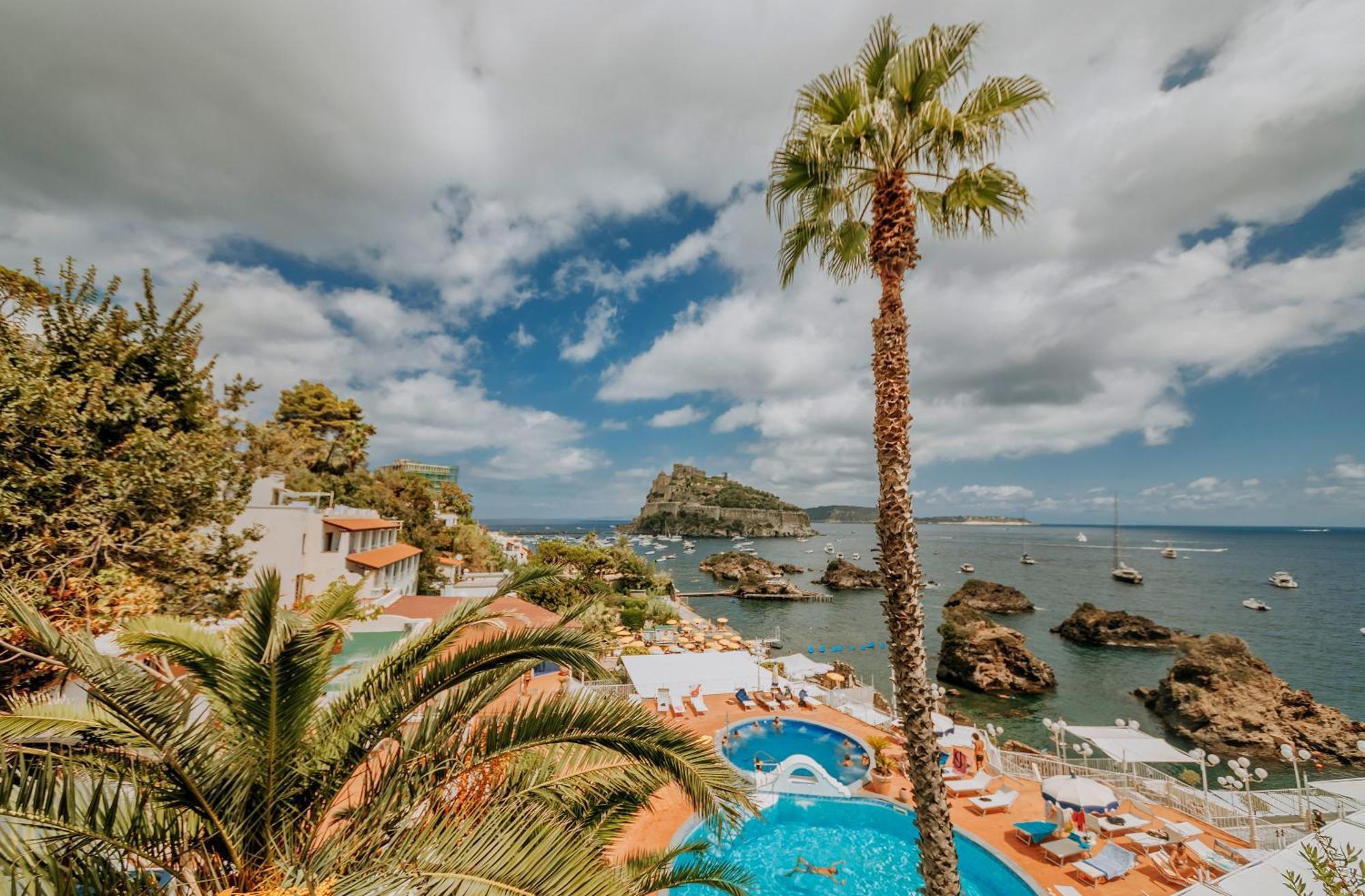 Strand Hotel Delfini Ischia Exterior photo