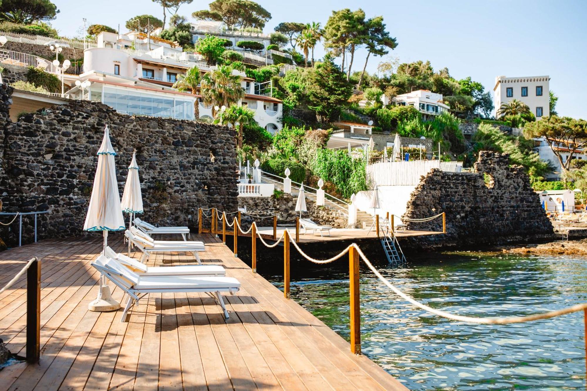 Strand Hotel Delfini Ischia Exterior photo