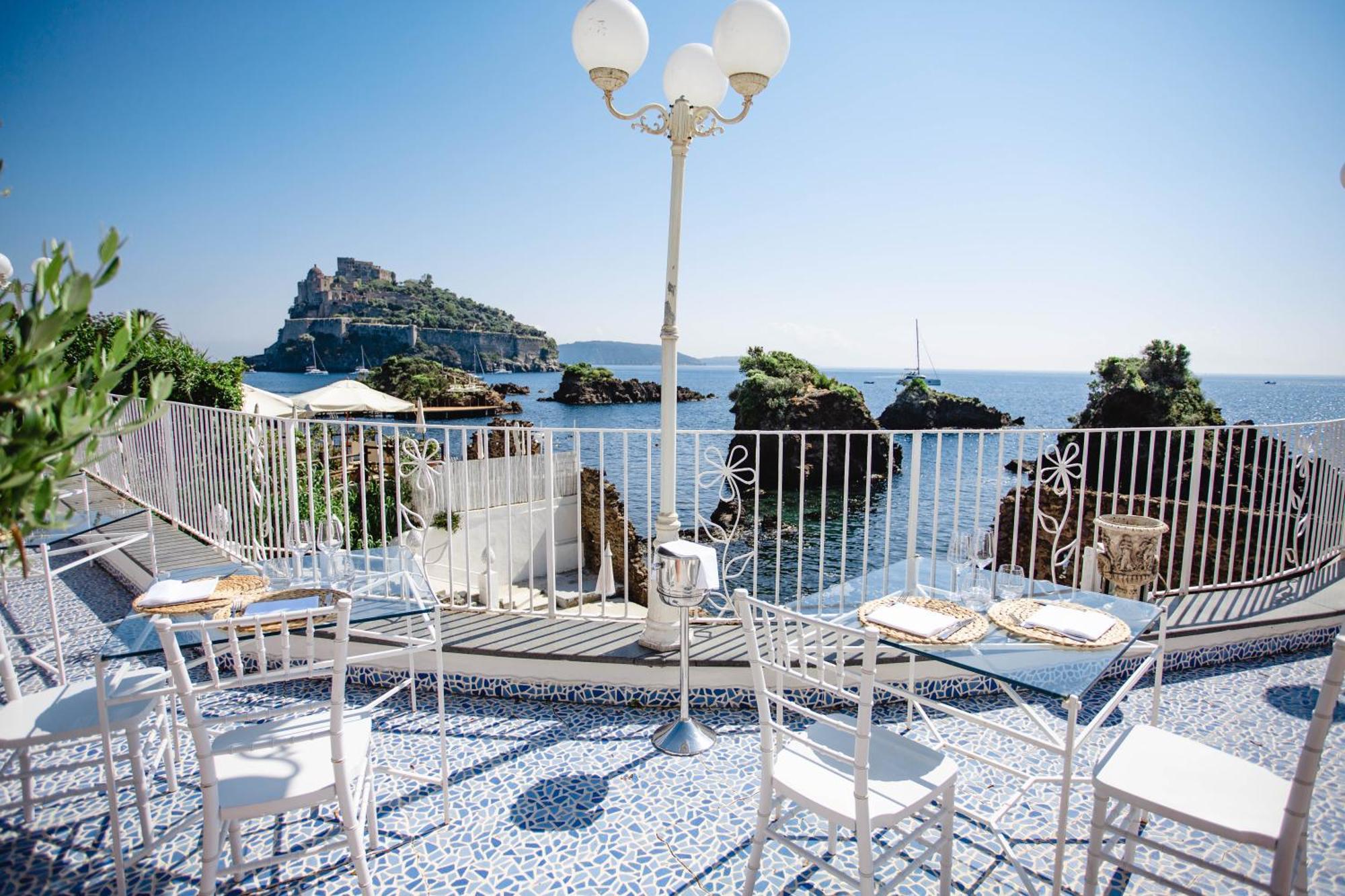 Strand Hotel Delfini Ischia Exterior photo
